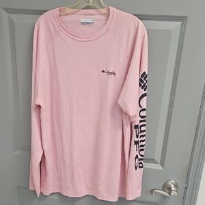 Columbia Light Pink Long Sleeve Fishing Shirt with Black Logo